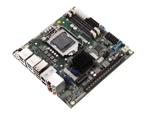 ミニPC UDOO BOLT V8 SC40-2000-0000-C0 Ryzen Udoo Bolt V8 - SC40-2000-0000-C0