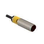 Photoelectric Sensors EZ-BEAM M18 Series: Fixed Field; Range: 100 mm; Input: 10-30 V dc; Output: Complementary PNP; 2 m (6.5 ft) Cable